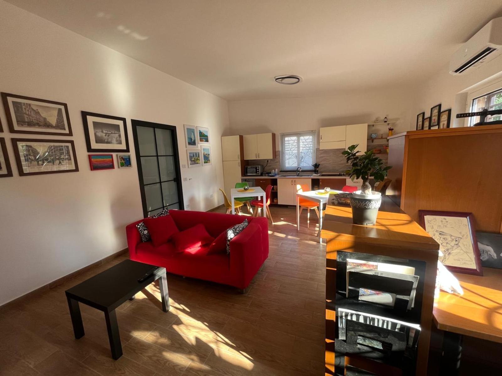 B&B Domus Joannina Πομπηία Εξωτερικό φωτογραφία